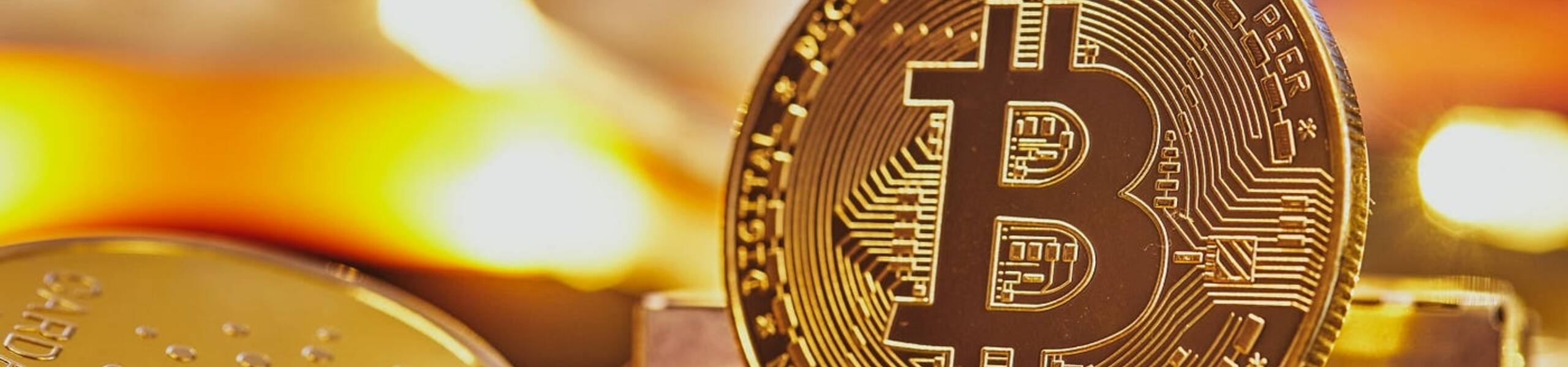Bitcoin Mendekati Rekor Tertinggi di Atas $72K